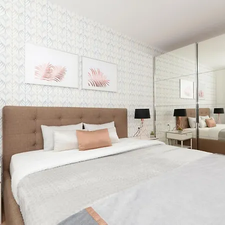 Pure Happiness * Budapesta